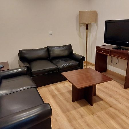 Petrus Hotel Кавес Екстериор снимка